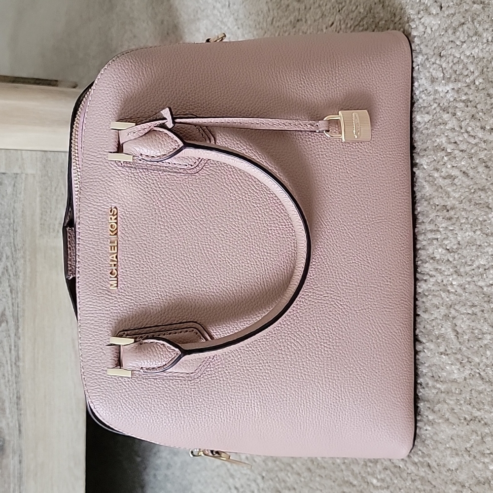 Michael kors bag NWT